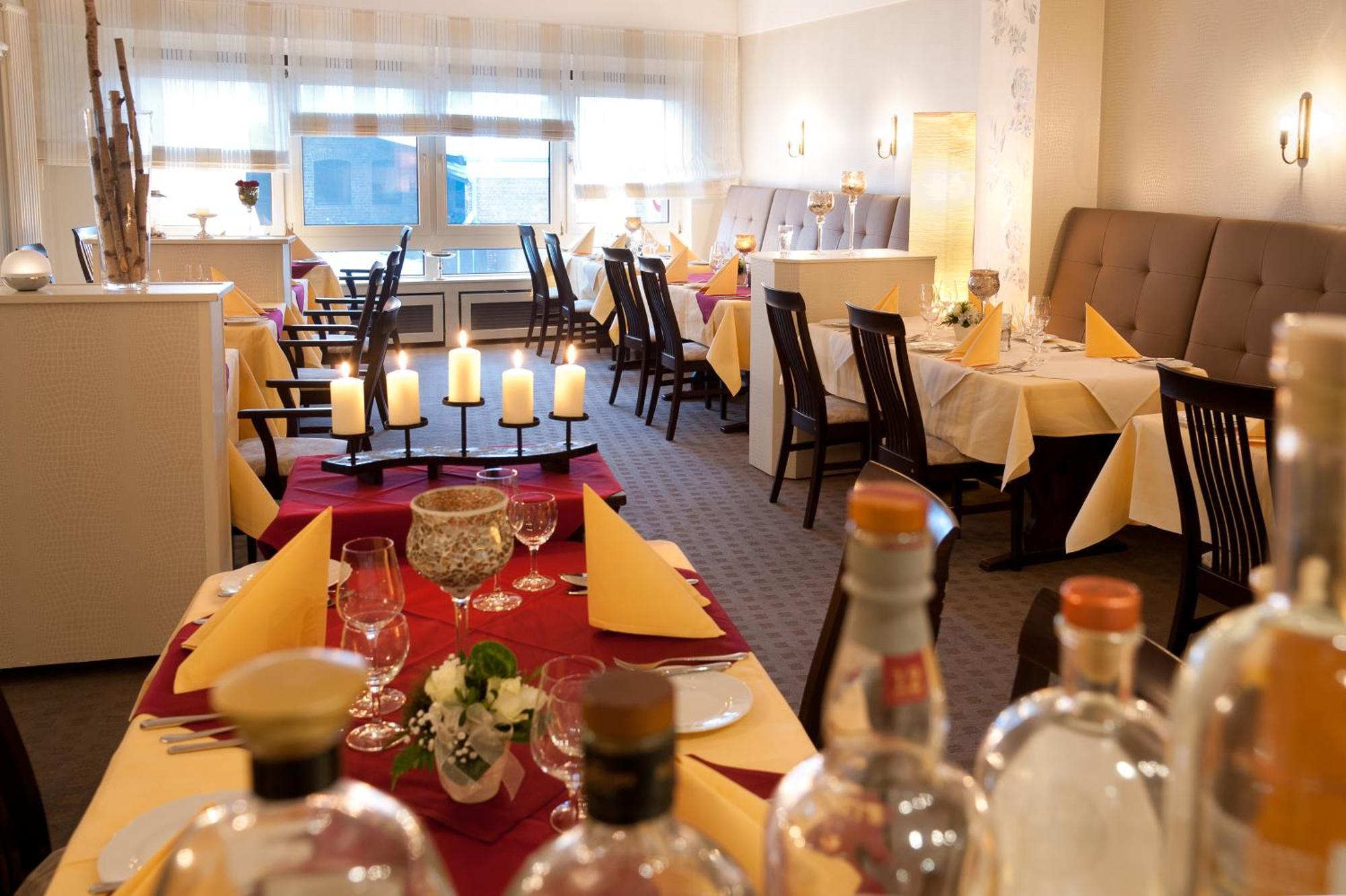 Hotel Rosenflora Nideggen Eksteriør billede